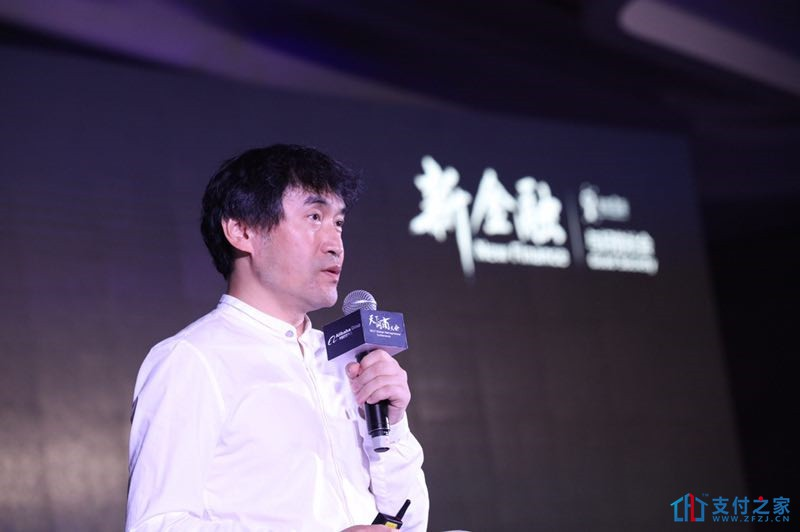 螞蟻晶服的欣晶融與好的社會